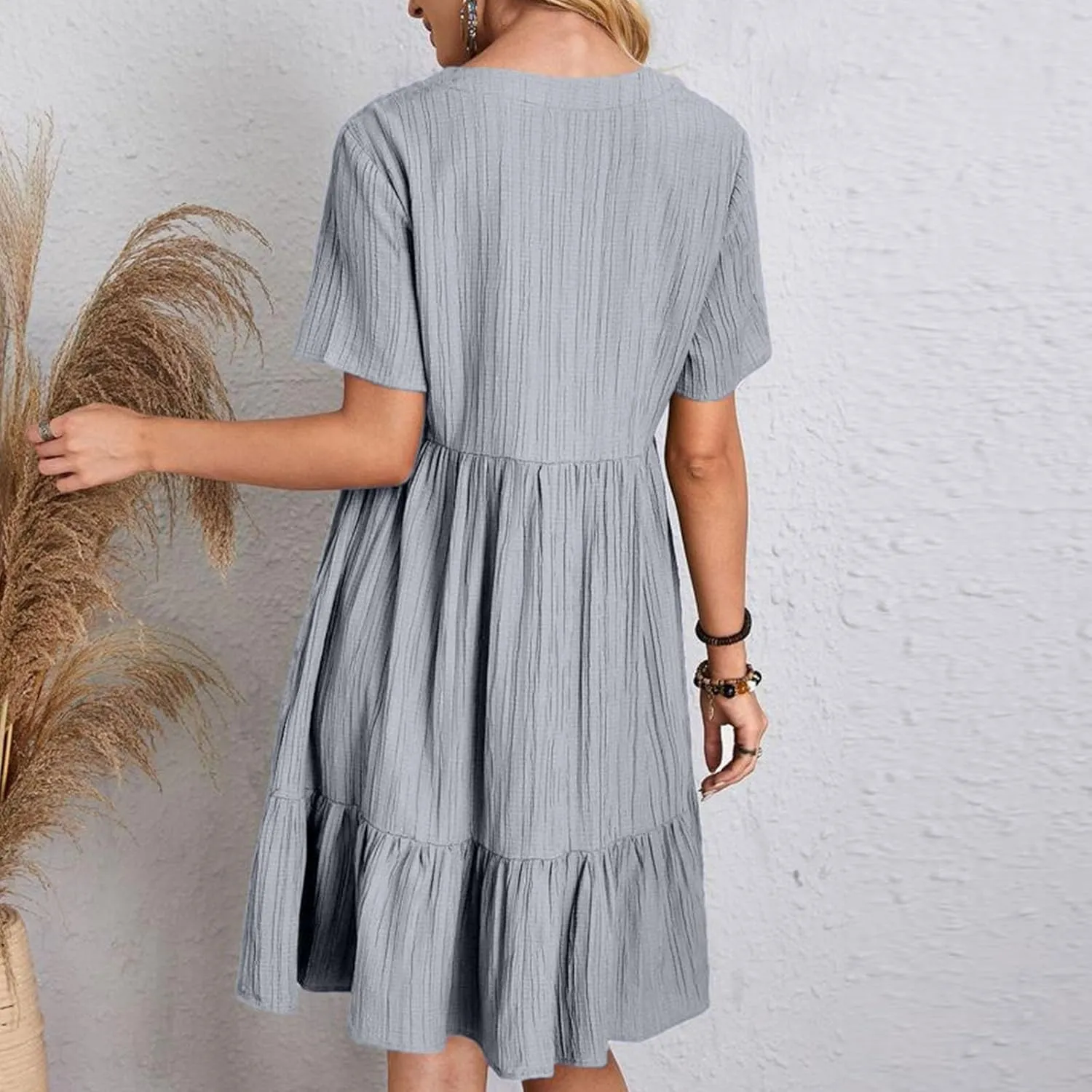 Dresses Women Summer 2025 Vacation Short Sleeve Mini Tshirt Dress Beach Smocked A Line Flutter Boho Sundress Outfit