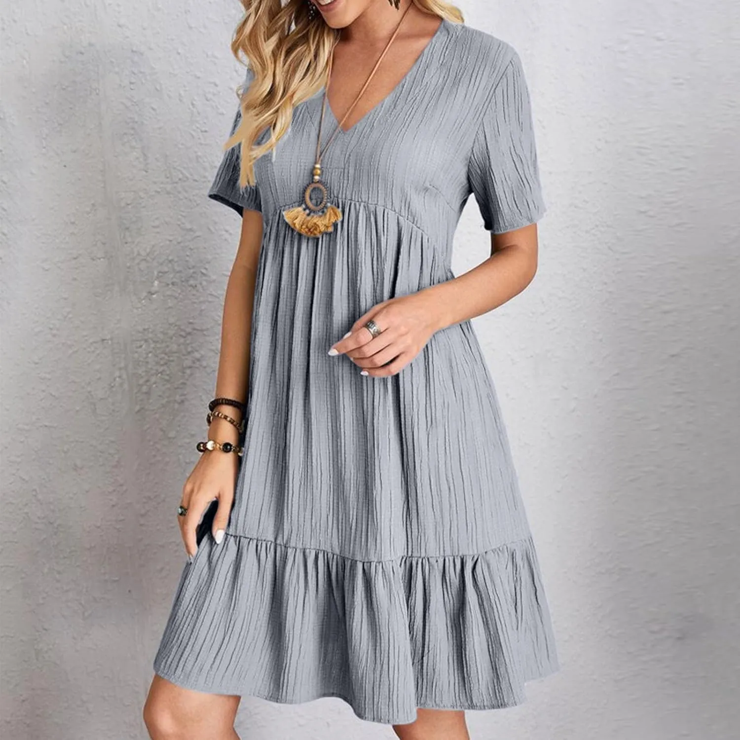 Dresses Women Summer 2025 Vacation Short Sleeve Mini Tshirt Dress Beach Smocked A Line Flutter Boho Sundress Outfit