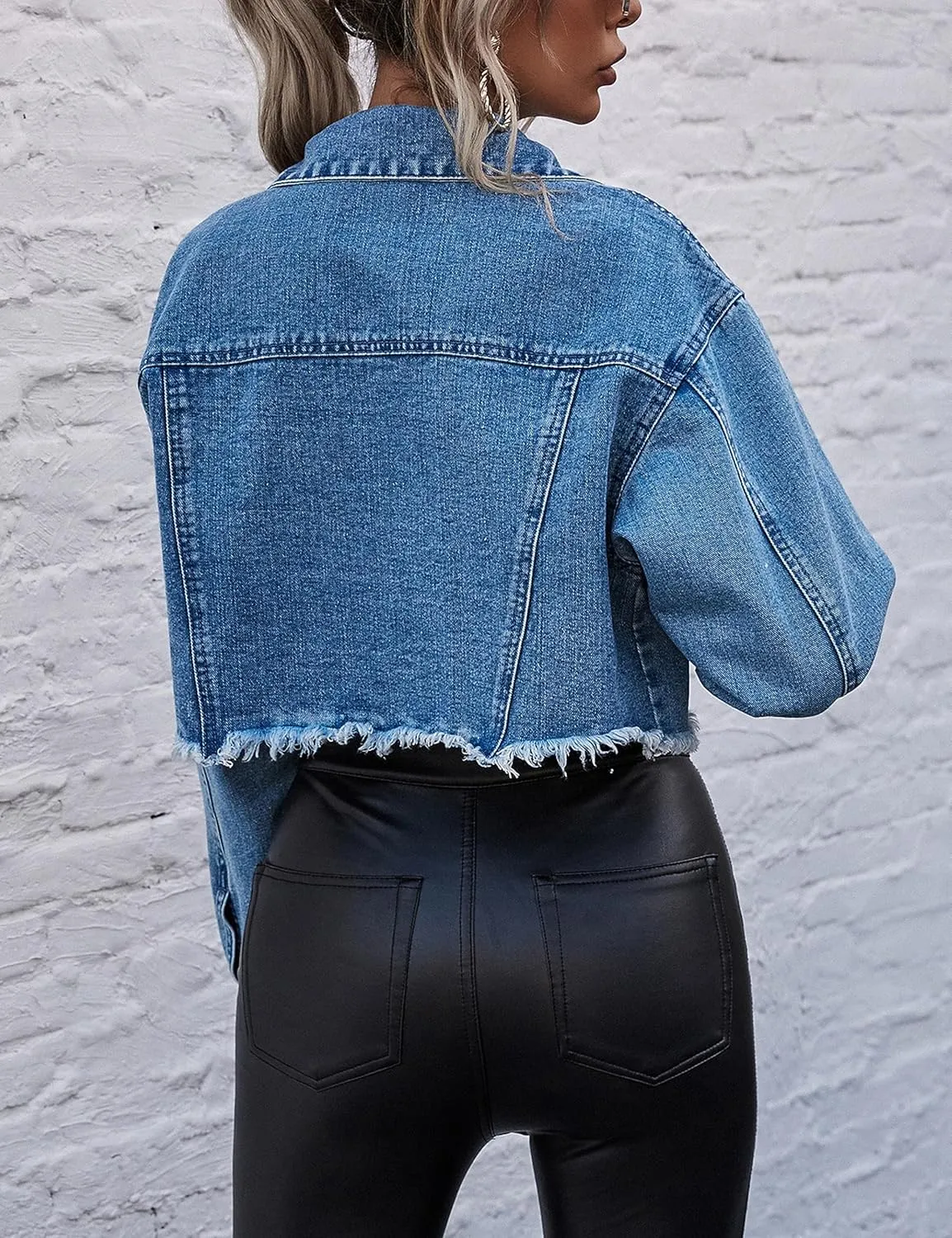 HangNiFang Women's Long Sleeve Button Down Cropped Denim Jacket Frayed Hem Jean Jacket