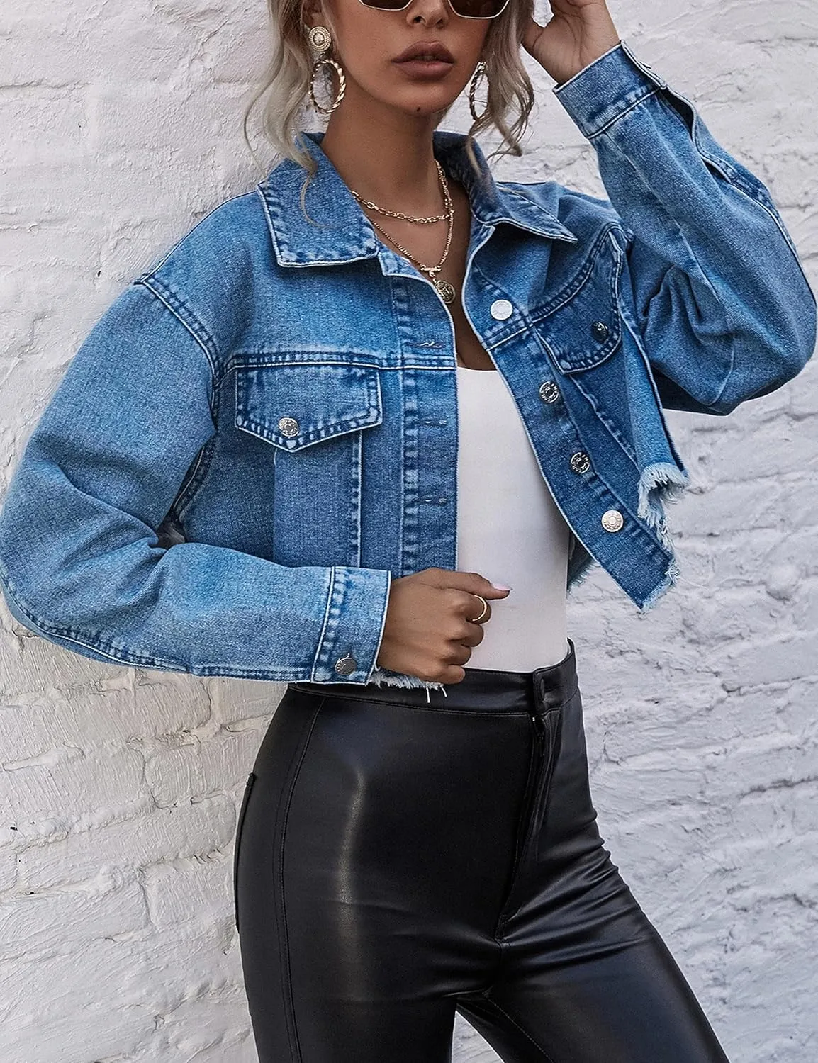 HangNiFang Women's Long Sleeve Button Down Cropped Denim Jacket Frayed Hem Jean Jacket