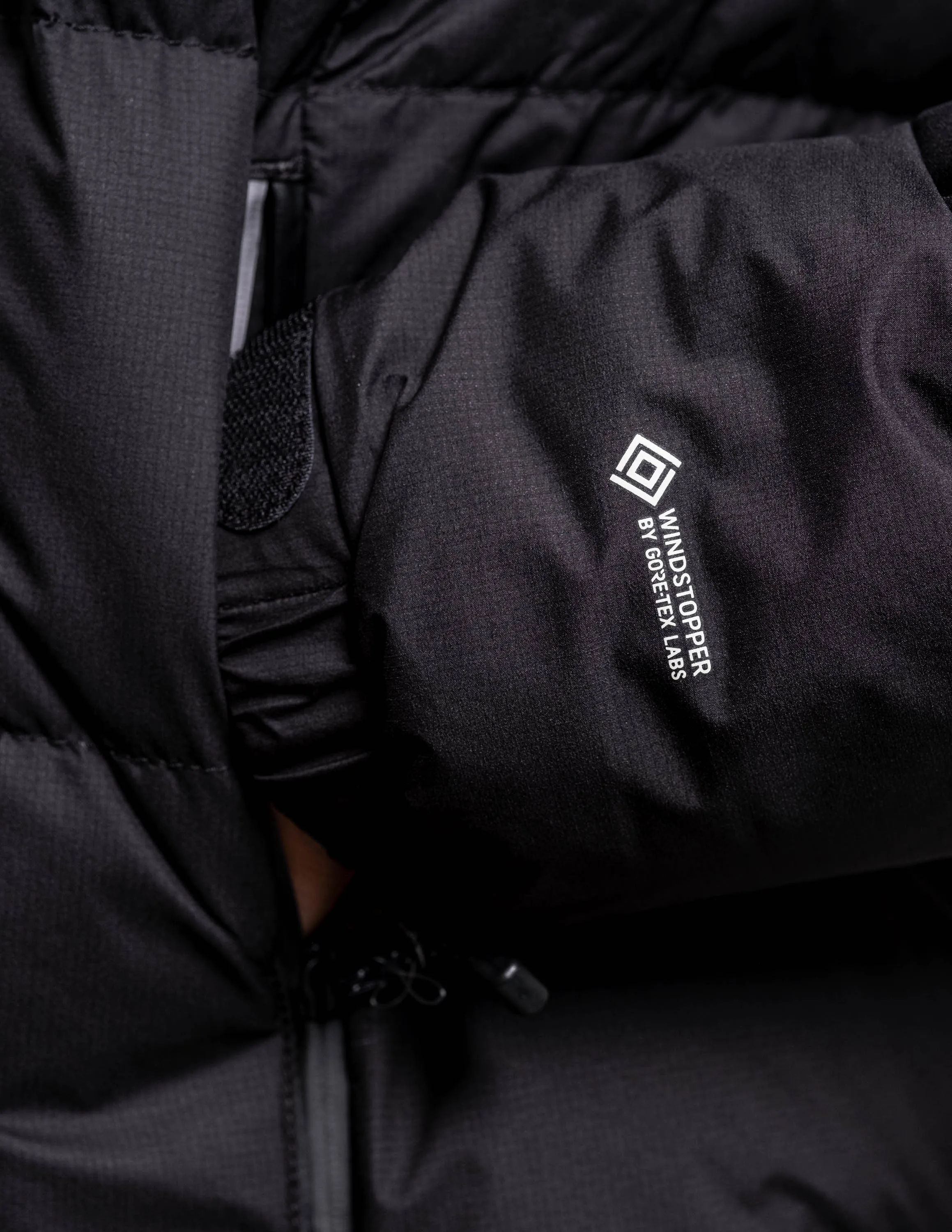 Permafrost Light Down Jacket in Black