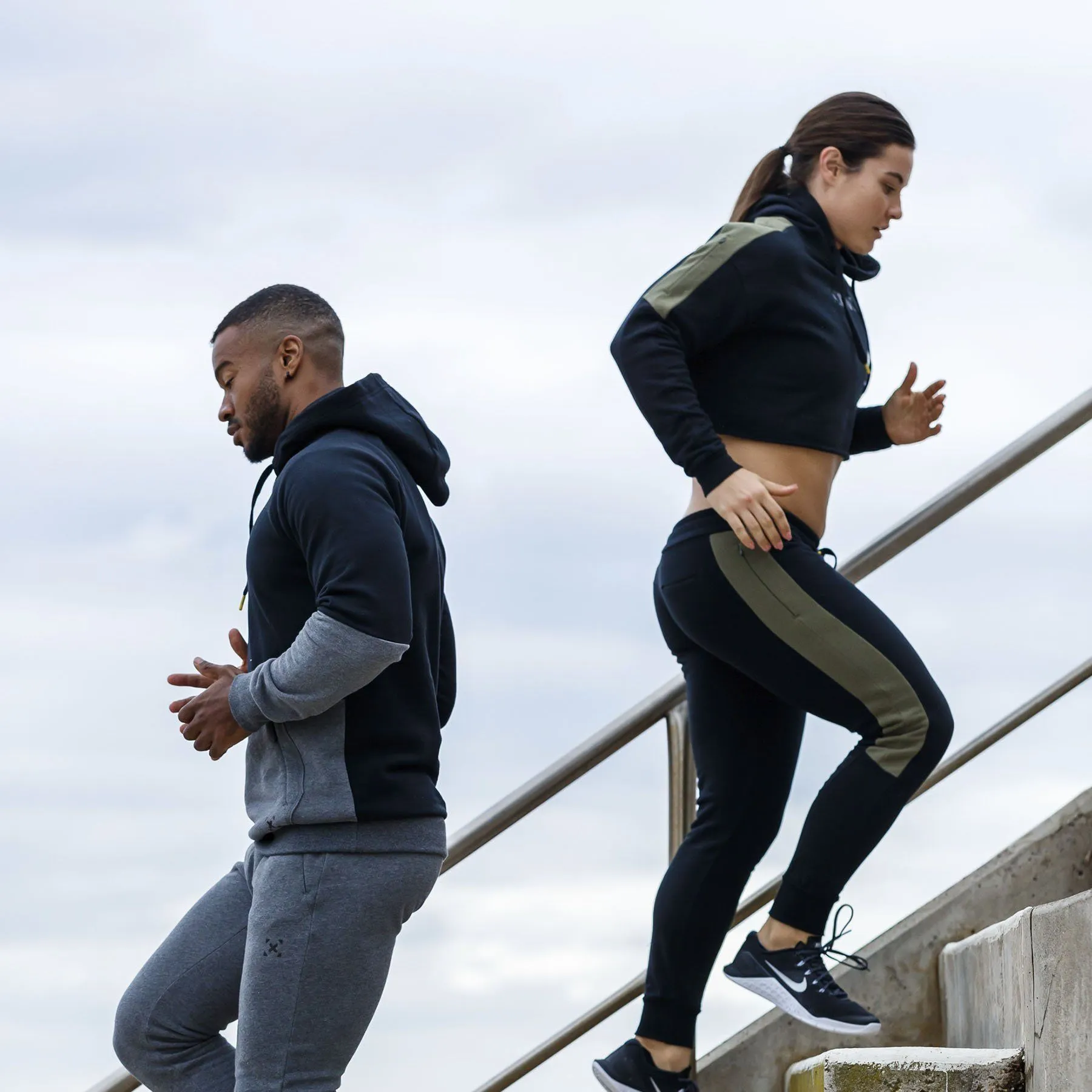 The WOD Life - Women's Wanderer Cuffed Jogger Pants - BLACK/KHAKI